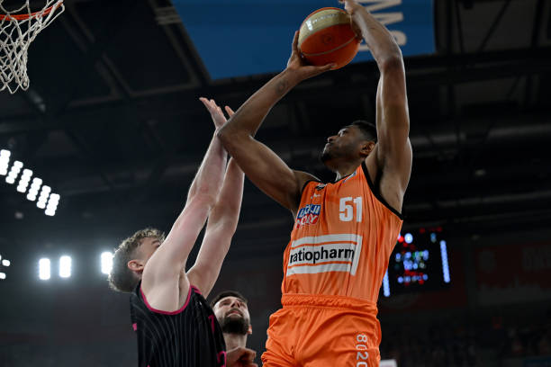 狼队防守策 狼队防守策